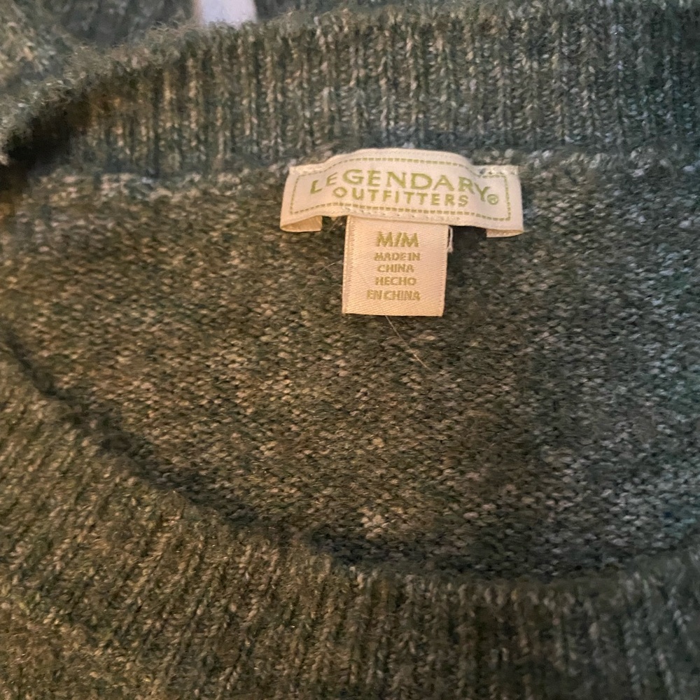 Legendary Outfitters Men's Forest Green Crewneck Sweater